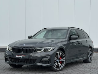 BMW 3-serie Touring 330e xDrive 292pk M-Sport Dravit Pano Trekhaak Carbon