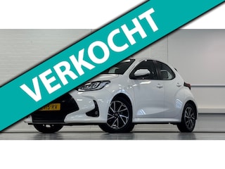 Toyota Yaris 1.5 Hybrid Dynamic 100% Onderhouden Camera Clima