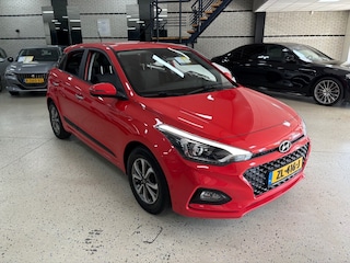 Hyundai i20 1.0 T-GDI PREMIUM / Navi / Cruise / Apple / Climat / Camera / Key less