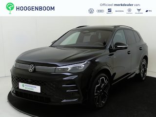 Volkswagen Tiguan 1.5 eHybrid R-Line | SoH 99% | Panoramadak | Lederen bekleding met ventilatie 'Varenna'  | Trekhaak | 360 camera | Adaptieve demping | Keyless | Matrix LED verlichting | Elektrische kofferklep |