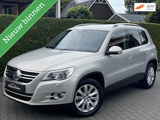 Volkswagen Tiguan 1.4 TSI Sport&Style | 18 INCH SPORTVELGEN | STOELVERWARMING | PARKEERSENSOREN ACHTER