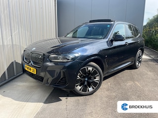 BMW iX3 High Executive 80 kWh 286pk | Lederen bekleding | SOH 100% | Panoramadak | Elektrisch verstelb. voorstoelen | Stoelverwarming | Head-up display | 20" LMW