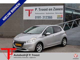 Peugeot 208 1.2 VTi Style Trekhaak/NL AUTO/Cruise control/Navigatie/Bluetooth/Airco