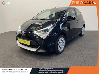 Toyota Aygo 1.0 VVT-i x-play Airco Navigatie Apple Carplay/Android Auto Camera Achter