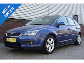 Ford Focus 1.6-16V Futura/Dealeronderhouden/IJskoude Airco/ APK Oktober 2027!