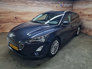 Ford Focus Wagon 1.0125pk Titanium Business Winterpack All-in prijs + 12 mnd garantie.