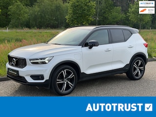Volvo XC40 1.5 T5 Recharge R-Design *Trekhaak*Stuurverwarming*