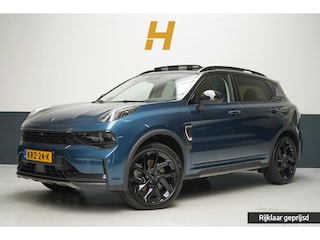 Lynk & Co 01 1.5 | Zwart optiek | Panoramadak | Camera | Navigatie | Memory | Lm velgen