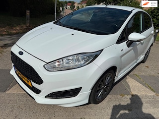 Ford Fiesta 1.0 EcoBoost ST Line Uniek Exemplaar Check
