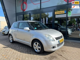 Suzuki Swift 1.3 Exclusive, automaat