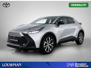 Toyota C-HR 1.8 Hybrid 140 Dynamic + Winter Pack | BTW voertuig | Groot Scherm | Stoel+stuurverwarming | Dodehoek detectie | Parkeersensoren voor+achter | Navigatie | Apple CarPlay/Android Auto |