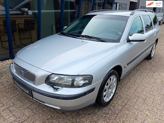 Volvo V70 2.4 Comfort Line 170PK Automaat