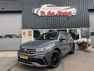 Volkswagen Tiguan 1.4 TSI e-Hybrid R-line 245pk Trekhaak 360 Camera Stuur, Stoelverwarming HUD