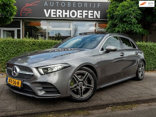 Mercedes-Benz A-klasse 200 Business Solution AMG LINE - PANORAMADAK - AUTOMAAT - PARKEER CAMERA - TREKHAAK - CRUISE / CLIMATE CONT