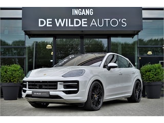 Porsche Cayenne 3.0 E-Hybrid SportDesign Krijt SoftClose Achterasbesturing Pano Head-up Innodrive PDCC 18-weg
