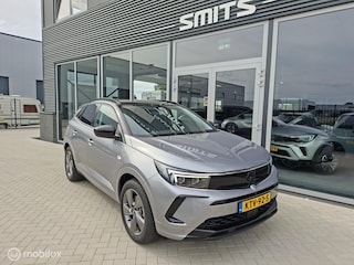 Opel Grandland 1.6 Turbo Plug-In Hybrid 4x4 GSe 300pk
