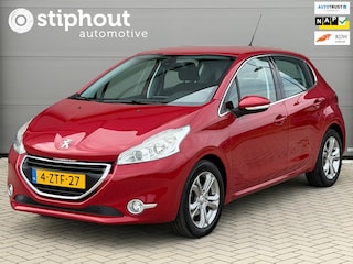 Peugeot 208 1.2 PureTech Allure | Dealer ond. | Distr. verv. | Trekhaak | Navigatie