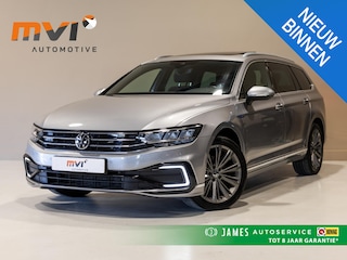 Volkswagen Passat Variant 1.4 TSI PHEV GTE Business / 218pk / Panorama dak / Head-up display / Achteruitrij camera /