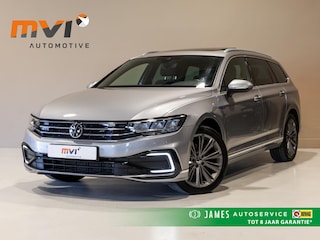 Volkswagen Passat Variant 1.4 TSI PHEV GTE Business / 218pk / Panorama dak / Head-up display / Achteruitrij camera /