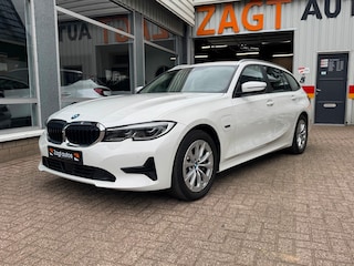 BMW 3-serie Touring 330e Business Edition Plus
