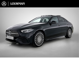 Mercedes-Benz C-klasse 300 e 140 Years Edition | Comfortpakket Plus | Nightpakket | Parkeerpakket met 360°-camera | Trekhaak | GUARD 360° Plus | Middenconsole metaalstructuur | Panoramaschuifdak | Warmtewerend, donkergetint glas |