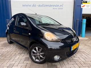 Toyota Aygo 1.0-12V Dynamic Navigator AUTOMAAT 5-drs / AIRCO / TOMTOM NAVI