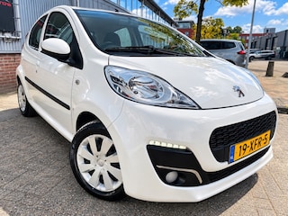 Peugeot 107 1.0 Active 5 DEURS AIRCO LED NETTE AUTO LAGE KM