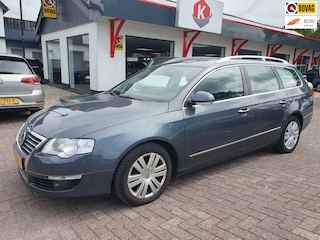 Volkswagen Passat Variant 1.4 TSI Highline BlueM. DSG/NAVI/PDC