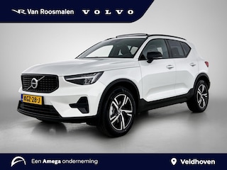 Volvo XC40 2.0 B4 Plus Dark