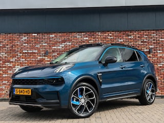 Lynk & Co 01 1.5 Pano 360Cam Carplay Led Adap.Cruise Elek.Klep Stoelverw Dealer-Onderhouden!