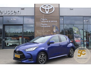 Toyota Yaris 1.5 VVT-i DYNAMIC NAVI AFN-TREKHAAK AIRCO 16"LMV LED-PAKKET APPLE/ANDROID