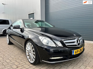 Mercedes-Benz E-klasse Coupé 200 CGI Elegance AUT NAVI