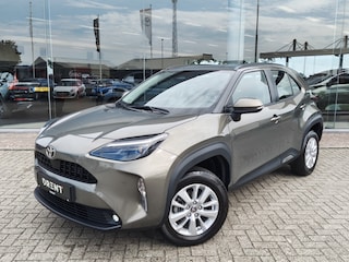Toyota Yaris Cross 1.5 Hybrid 115 Active plus | Sensoren v/a | Draadloze Telefoonlader | Android Auto