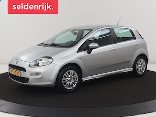 Fiat Punto Evo 0.9 TwinAir Street | 5-deurs | Navigatie | Bluetooth | Parkeersensoren | Airco | Trekhaak | NAP 117.653km.