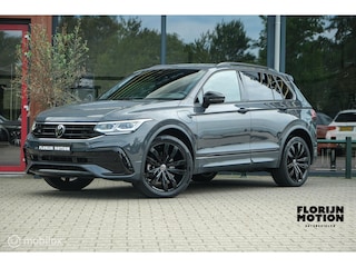 Volkswagen Tiguan 1.4 TSI eHybrid R-Line Business+ | Leder | ACC | HUD | R-Line Black Style-pakket | Elec Trekhaak | Stoel en stuurwielverw. | 2x memory | IQ.Light | Sfeerverlichting | DAB+ | Black Style pakket