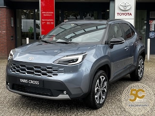 Toyota Yaris Cross 1.5 Hybrid 130 First Edition PARK-SENSOR BLINDSPOT STOEL/STUURVERWARMING AD-CRUISE CLIMA