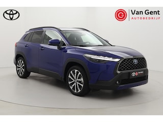 Toyota Corolla Cross Hybrid 200 Style | Trekhaak | Dodehoek detectie | Stoel-/stuurverwarming | Apple Carplay / Android Auto | Parkeersensoren voor/achter | Adaptive Cruise | Clima | Camera | 18 inch