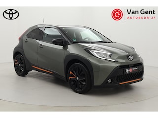 Toyota Aygo 1.0 VVT-i MT Limited | JBL | Keyless | Stoelverwarming | LED | Adaptive Cruise | Apple Carplay / Android Auto | Parkeersensoren voor/achter | Clima | Camera | 18 inch