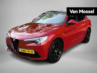 Alfa Romeo Stelvio 2.0 T 280 AWD Veloce Q4 | Schuifdak | Lederen Veloce interieur | Harman/Kardon | Stoel & Stuurverwrming | Apple carplay/Android Auto | Electrische Stoelen met geheugen | LMV 20"|