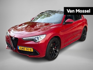 Alfa Romeo Stelvio 2.0 T 280 AWD Veloce Q4 | Schuifdak | Lederen Veloce interieur | Harman/Kardon | Stoel & Stuurverwrming | Apple carplay/Android Auto | Electrische Stoelen met geheugen | LMV 20"|