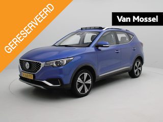 MG ZS EV Luxury 45 kWh | Apple Carplay/Android Auto | Panoramadak | Achteruitrijcamera | Lichtmetalen Velgen |