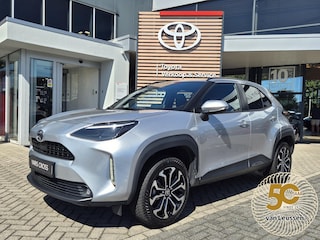 Toyota Yaris Cross 1.5 Hybrid 115 DYNAMIC STOEL/STUURVERW KEYLESS 17'' LM-VELGEN CLIMA NAVI CAMERA APPLE/ANDROID AD-CRUISE PRIVACY GLASS