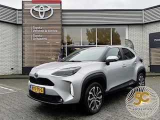 Toyota Yaris Cross 1.5 Hybrid 115 DYNAMIC STOEL/STUURVERW KEYLESS 17'' LM-VELGEN CLIMA NAVI CAMERA APPLE/ANDROID AD-CRUISE PRIVACY GLASS