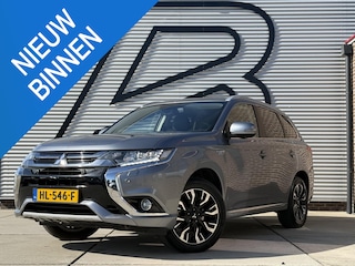 Mitsubishi Outlander 2.0 PHEV instyle+ 1e Eigenaar|Navi|Opendak|Camera|Trekhaak|Clima|Cruise|Leder|PDC|N.A.P|SoH 58%|APK tot 12-2026