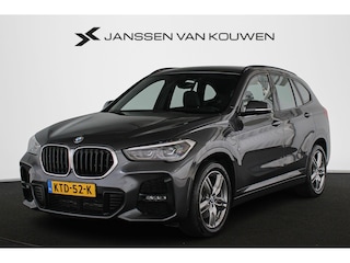 BMW X1 xDrive25e M Sport Stoelverwarming LED Sportstoelen Navi