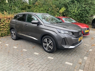 Peugeot 3008 1.2 130pk S&S Allure Apple Carplay & Android Auto | Navigatie | Achteruitrijcamera | Cruise & Climate control | KEYLESS | Parkeersensoren | BT