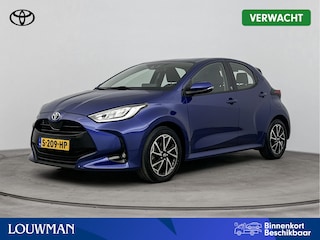 Toyota Yaris 1.5 Hybrid Dynamic | Navigatie | Parkeercamera | Lichtmetalen velgen |