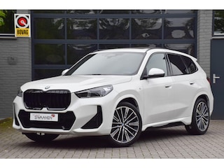 BMW X1 sDrive20i M Sport | Pano | 360 cam | 20 inch | Leer