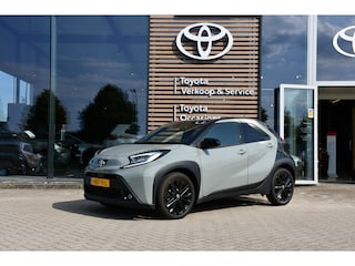 Toyota Aygo 1.0 VVT-i S-CVT Premium Automaat 72pk | JBL Premium Audio-installatie | Keyless entry |