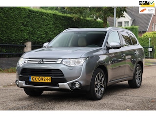 Mitsubishi Outlander 2.0 Instyle 4WD | AUTOMAAT | NAVI | CLIMA | CRUISE | LEDER | CAMERA | TREKHAAK | MOOIE GOED ONDERHOUDEN AUTO